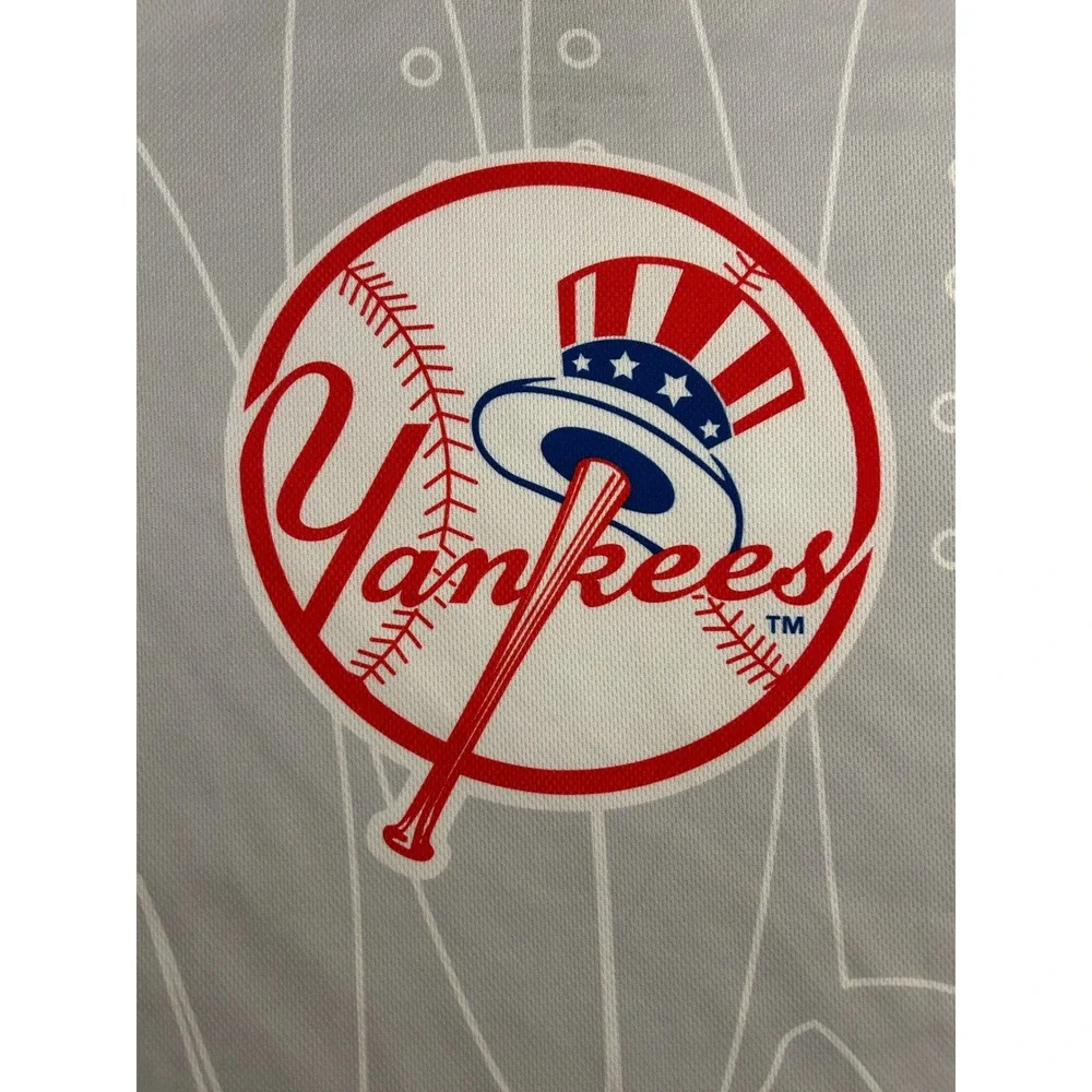 SportsCrate New York Yankees Baseball Shirt Mens Large Grey‎ Navy Excellent MLB